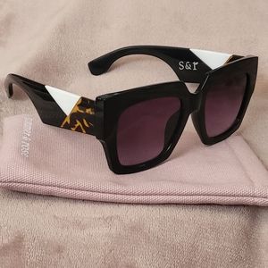 FREE with purchase Sunglasses  summer and rose